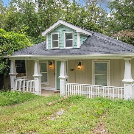 Charming 2Br Bungalow 4 Minutes To Duke University Дърам Екстериор снимка